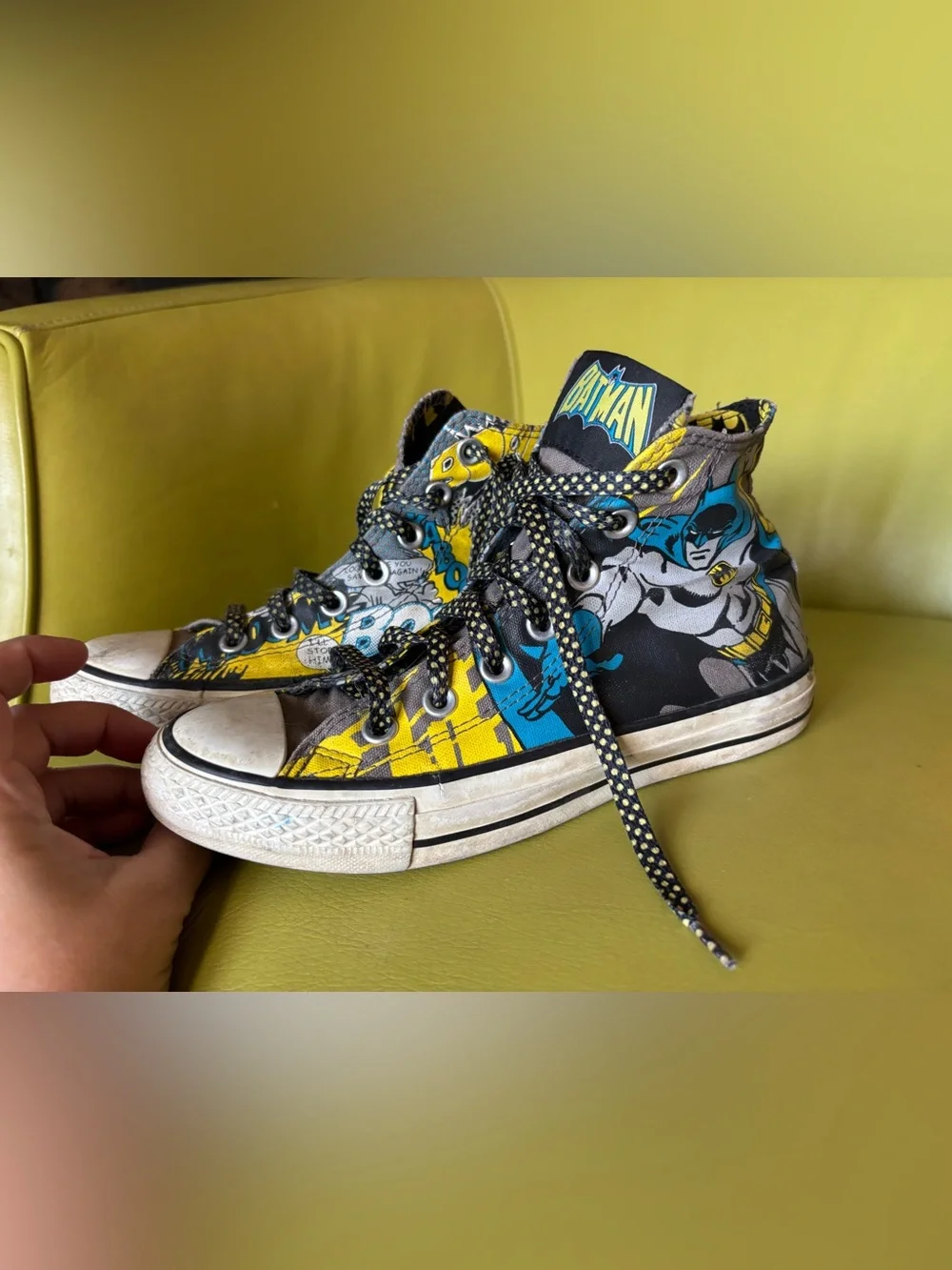 Converse All Star Batman DC Comics High Top Sneakers Men’s 4 Women’s 6